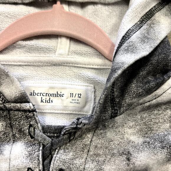 Abercrombie & Fitch Girls Black + White Marble Hooded Pullover 11/12 - Picture 3 of 5